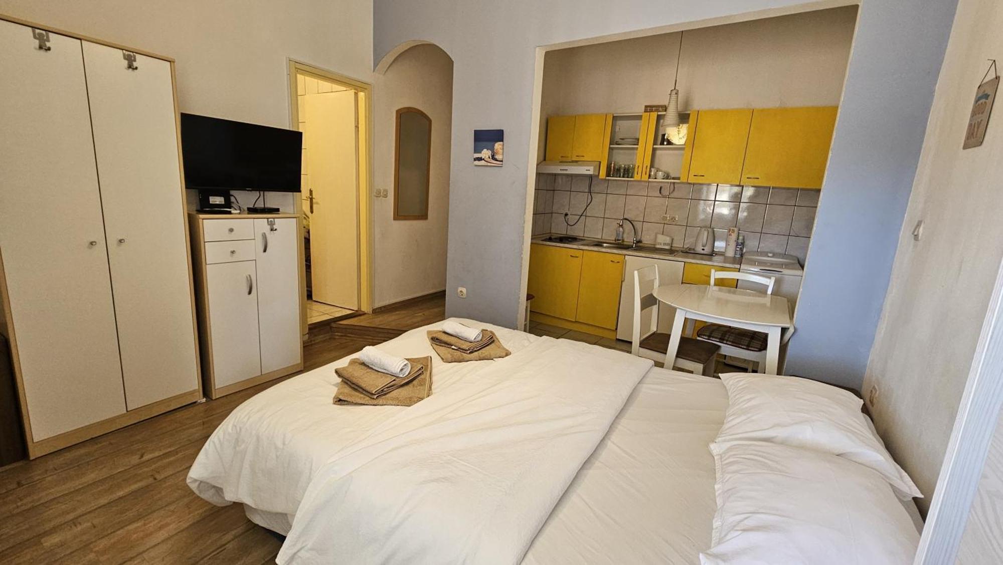 Studio Apartment Kiki For 2, Near Old Town & Beach, Free Wifi Zadar Exteriér fotografie